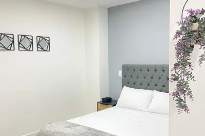 Image de Hermoso Apartamento en el Corazon de Sabaneta! Urban Oasis