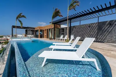 Image de Menesse 32 | rooftop pool | private room