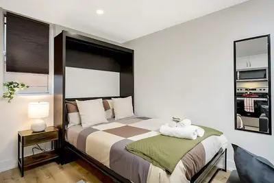 Image de Cozy Studio Apt - Corktown Hamilton!
