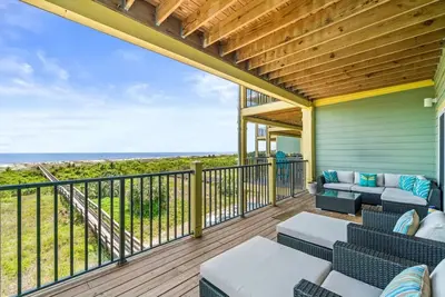 Image de Exquisite Gulf-Front Condo with Large Private Balcony, Pool, Hot Tub & Spectacular Gulf Views! Sleeps 8!