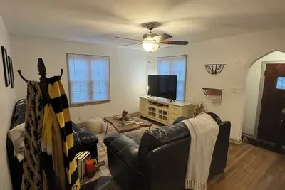 Image de Charming 3br\/1ba home in West Lafayette close to Purdue University