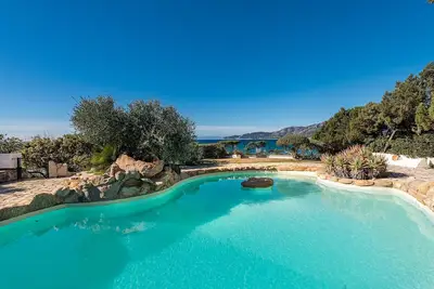 Image de Elegante Villa Panoramica A 10 Metri Dal Mare Cn P