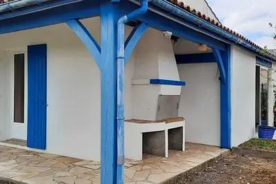 Image de Maison sans vis à vis avec vue sur la nature. Animaux de compagnie acceptés