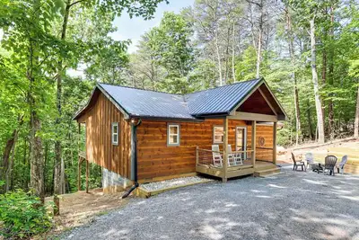 Image de Peaceful Blue Ridge Cabin, Forest View & Fireplace