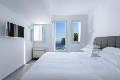 Wonderful Santorini Villa | 7 Bedrooms | Villa Avalon | 3 Private Plunge Pools & Stunning Aegean Sea Views| Imerovigli
