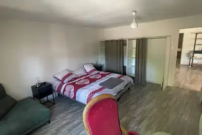 Image de Maison a 5 mn du centre historique et a 10 mn de la vallée de la Dordogne.