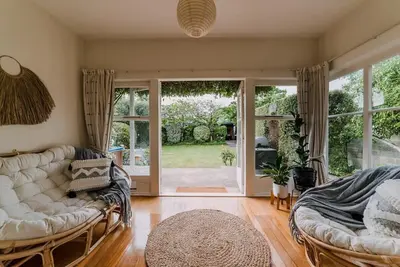 Image de Grand Old Mansion - Sleeps 9