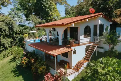 Image de Villa Arturo Amazing Ocean View w/pool located between Manuel Antonio and Quepos