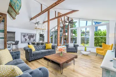 Image de Surf House Cocoa Beach. . . Family-Friendly, Walk to Beach!