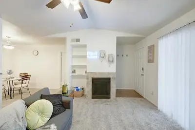 Image de City Getaway-2bed2ba-Central Austin Texas