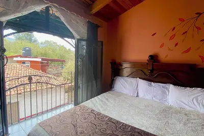 Image de Fabuloso Cuarto con Balcón en el Centro