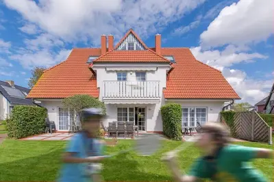 Image de Very quiet and extremely centrally located terraced holiday home in Zingst