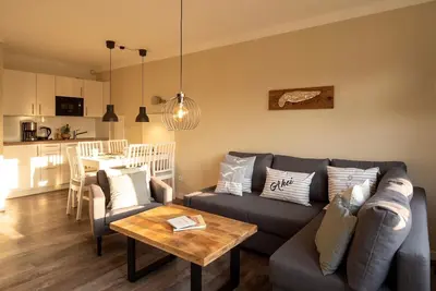 Image de Completely new and tastefully renovated 3-room apartment in 2022 with