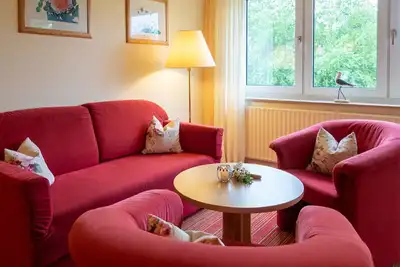 Image de Beautiful 3-room apartment with balcony (east) in a central location