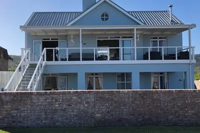 Image de Swans Nest Home in Sedgefield Myoli Beach is pet friendly and near to the beach