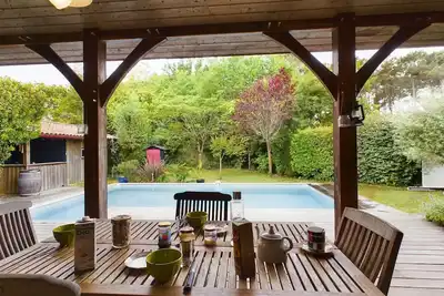 Image de Piscine et sérénité - Maison pour 6 personnes