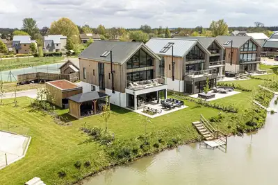 Image de Minety Lake 07, Lower Mill Estate, The Cotswolds
