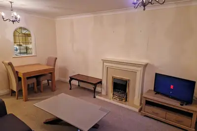 Image de Dellside Apartments - Charming Two Bedroom Apartment in Central Location!