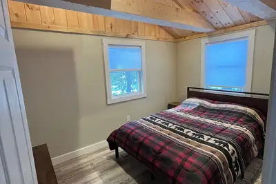 Image de Dukes Den - A Cozy Cottage by the Lake!