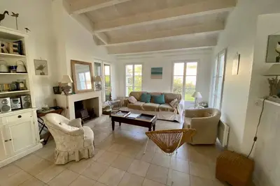 Image de Maison spacieuse à proximité de la plage