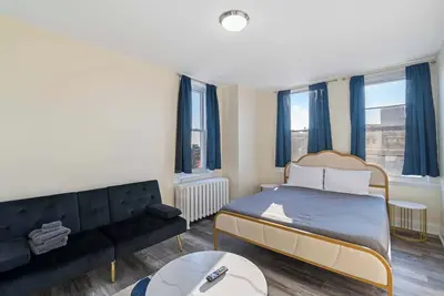 Image de The Oakden Suites in Orange Loop B1