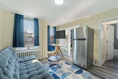 Image de The Oakden Suites in Orange Loop B3