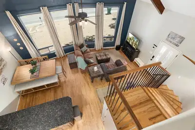 Image de Dog-friendly, rustic chalet w/loft close to Fools Hollow Lake/outdoor adventures