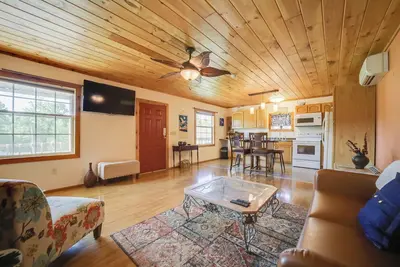 Image de Charming Smokies Home Near National Park!