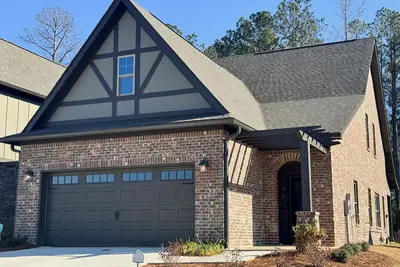 Image de Luxury 3br Townhome in Auburn University Club