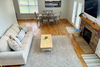 Image de Park Place Retreat at Norris Lake close to boat launch and lakefront park