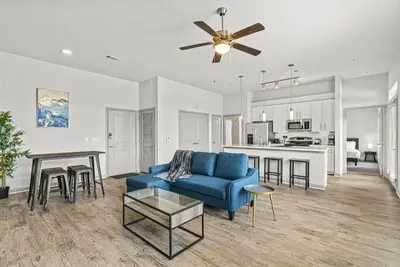 Image de Lux 2b2b w/Pool & Parking near the Heart of Austin