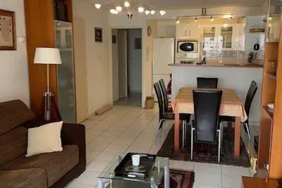 Image de Appartement T3 spacieux proche plage climatisation - 6peli4