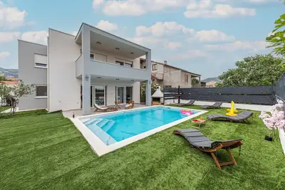 Image de Magnifique maison de 3 chambres Ă .