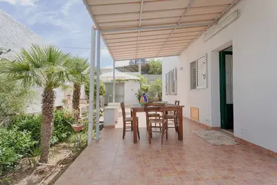 Image de Dreamy Apartment with Veranda, Pool and Parking
