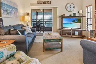 Image de Coastal Retreat Near Anna Maria Island | Walk to Preserve | 10 Min to Beach | Lanai + Laundry  |  Sleeps 4