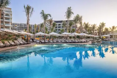 Image de Villa la Valencia is a new Resort. 1, 2, & 3 bedrooms available. Inquire first.