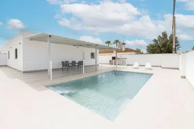 Image de Miamar 1 - Fabulous villa with private pool and Free Wifi