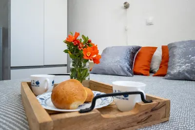 Image de Appartement de trois chambres avec la terrasse Vir (A-23221-a)