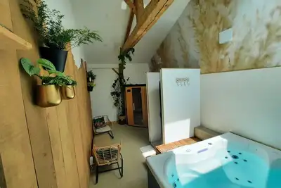 Image de Gîte Grange le Kulmino spa Sauna Privatif Intérieur