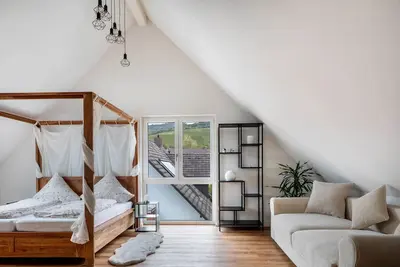 Image de Maison de vacances 'Ferienhaus Ebringen' avec terrasse privée, balcon et Wi-Fi