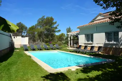 Image de A 10 Minutes de Sitges\/Voiture Villa Sitges Serena Grande Qualité. 400 m2. A\/C