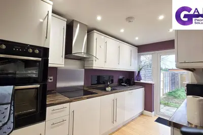 Image de Relax in Style at Palm Trees House: : Close to Cambridge and Local Hotspots