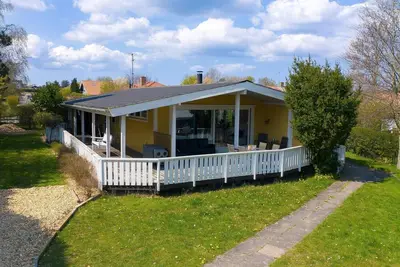 Image de Maison de vacances pour 5 a Føllenslev-By Traum