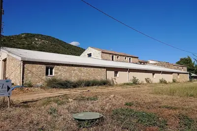Image de au Domaine du Grand Arc Corbières, en Pleine Nature Sous Peyrepertuse à Cucugnan