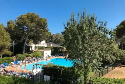 Image de Studio 4 Personnes Côte D'azur Saint-raphaël Avec Piscine et Résidence Sécurisée