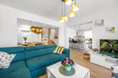 Image de Villa Magnolia Pirovac - a modern artistically decorated villa for 8 persons