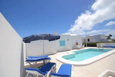 Image de Villa Violeta with electrically heated pool