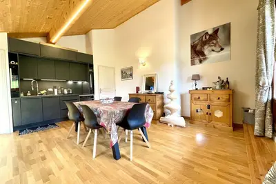 Image de Duplex 3 chambres au pied des pistes avec piscine et parking