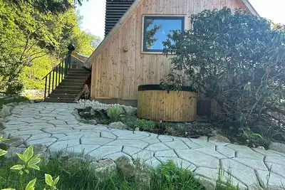 Image de Gesamtes Ferienhaus im Grünen + Sauna + Whirlpool Gemütlich & Familienfreundlich