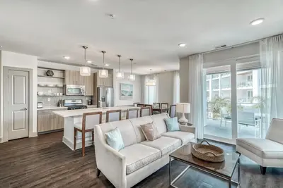 Image de Unit 121 @ The Pointe | Resort Pool + Hot Tub | Grills, Fire Pit, & Restaurant